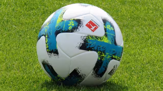 Profil Tim Promosi Bundesliga Musim Ini