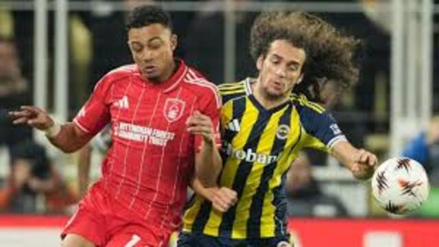 Pertandingan Nottingham Forest vs Fenerbahce