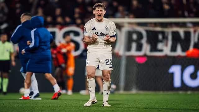 Sejarah! Forest ke Perempat Final UEL Usai Drama di Denmark